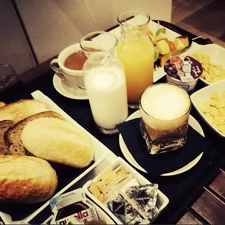 Regola Alojamento de Acomodação e Pequeno-almoço Roma
